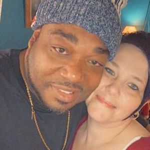 Meet your Posher, Cameron